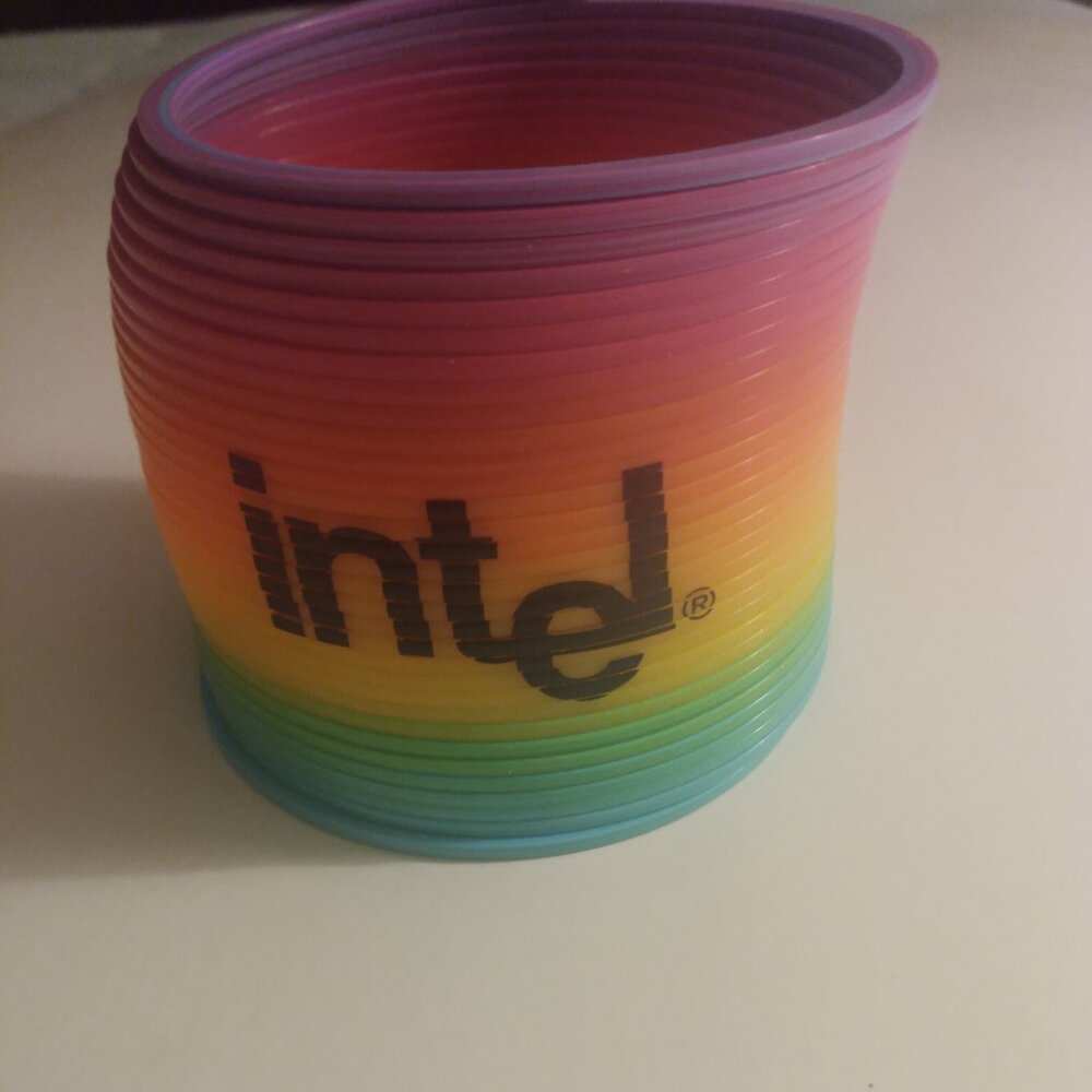 1990's mini Intel Slinky